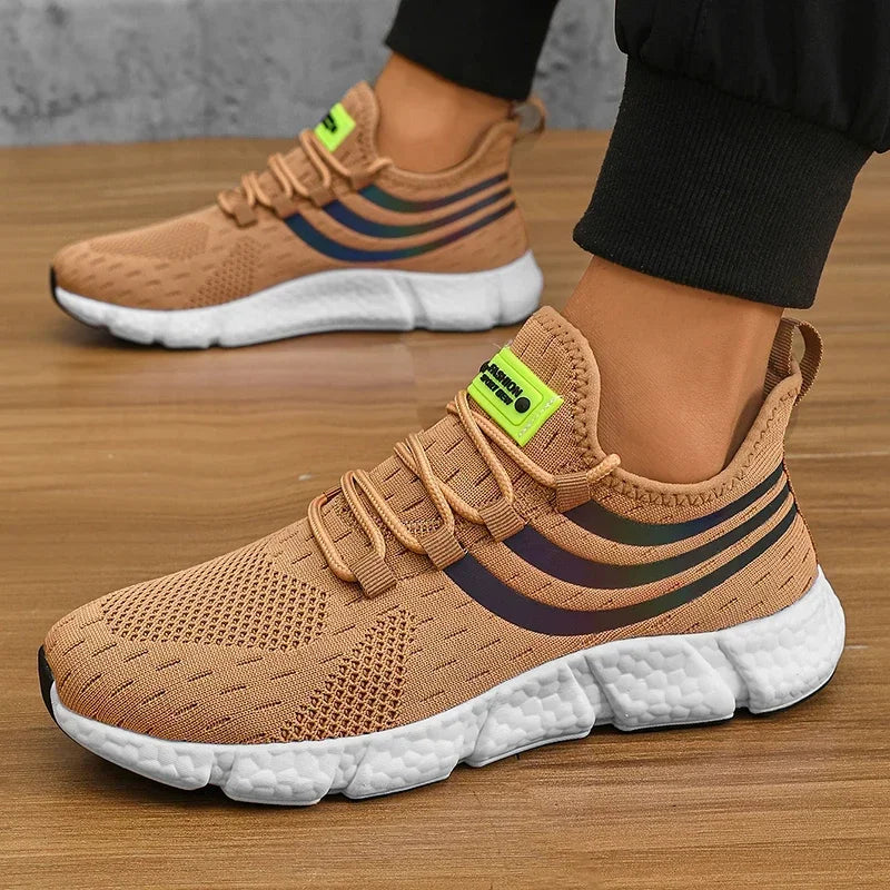 Men’s Sneakers Comfortable Breathable Platform Shoes Summer Man Running Shoes Breathable Comfortable Fashion Walking Sneakers